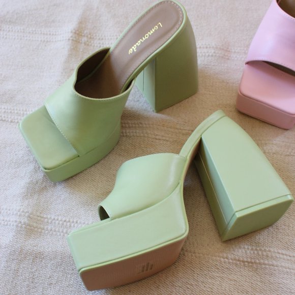 🚨LAST ONE// light Green chunky mule platform - Picture 8 of 12